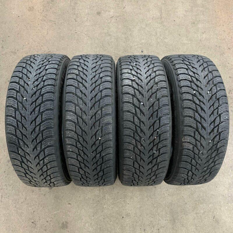 17" - 215/60r17 Nokian Tyres Hakkapeliitta R3 SUV